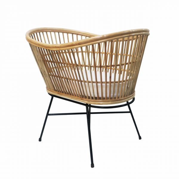 Straightup Rattan Bassinet